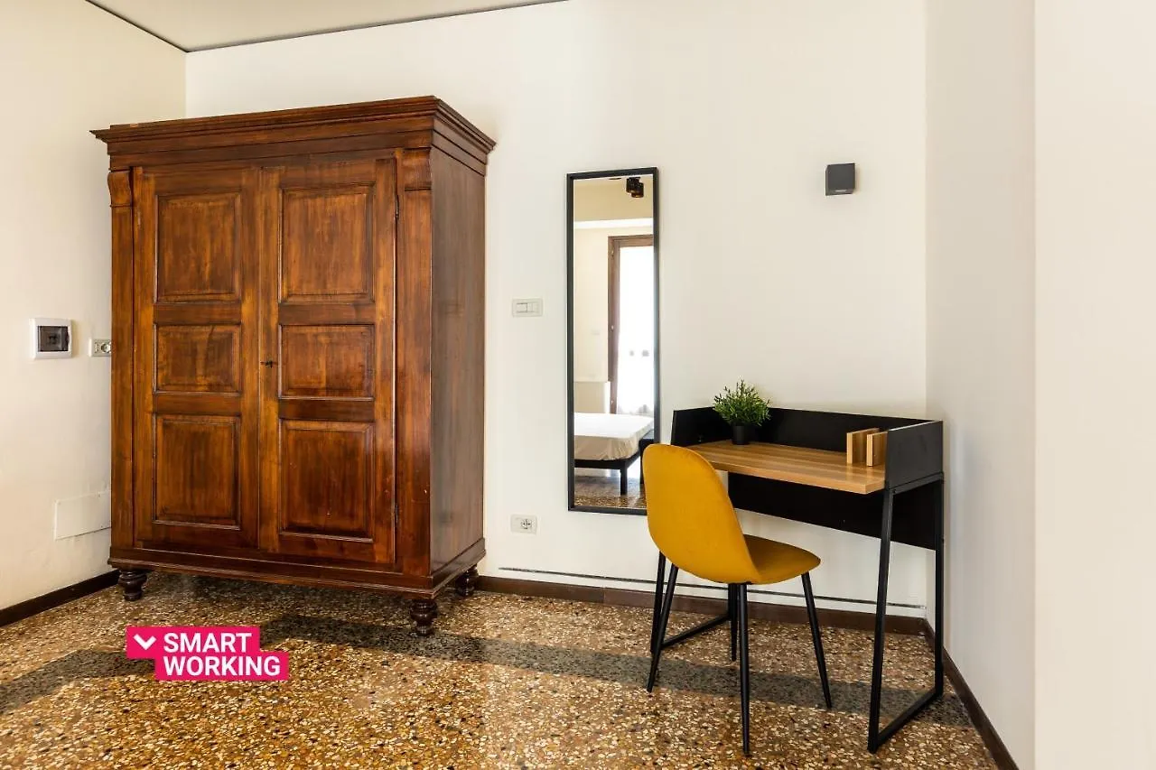 Casa Ambrosini Apartments By Wonderful Italy Bolonha 0*,  Itália